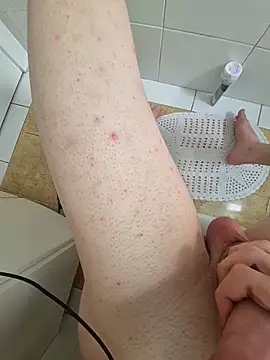 Salsicha244 online show from November 4, 2025, 7:57 pm