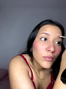 IsabellaJoness  online show from December 19, 2025, 11:17 am