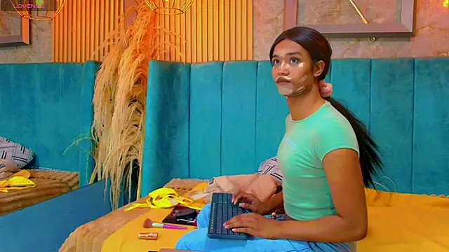 Snapshot of briannyte25 chatting on October 11, 2025, 11:53 am briannyte25 online show from October 11, 2025, 11:53 am