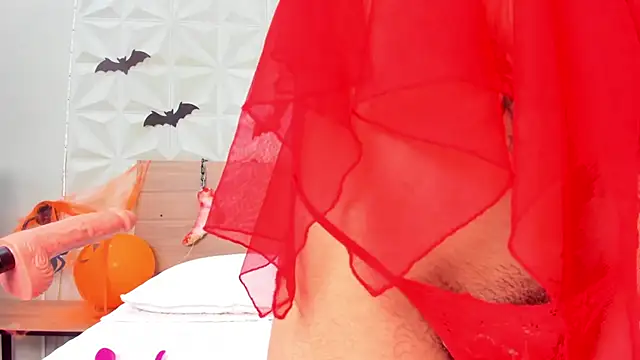 ValeryTrans  online show from October 24, 2025, 1:29 pm