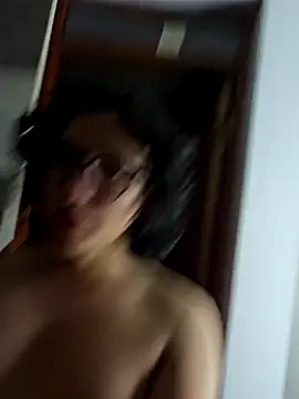 -BlueOpal- online show from February 23, 2026, 8:17 pm