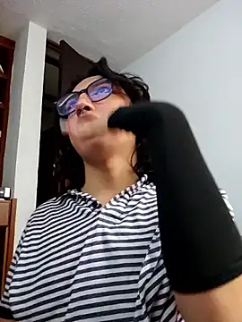 -BlueOpal- online show from March 28, 2026, 6:51 pm