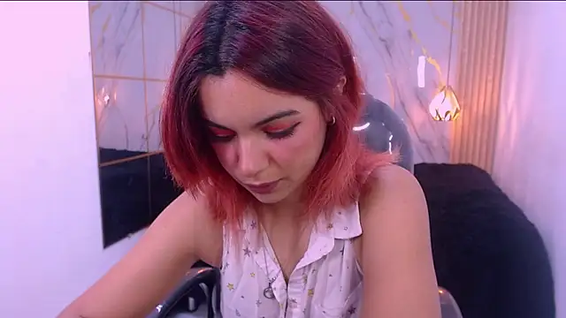 Snapshot of kat_96_ chatting on October 5, 2025, 7:12 pm kat 96 online show from October 5, 2025, 7:12 pm