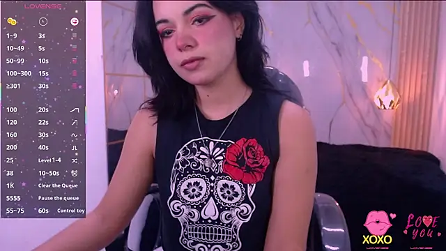 kat 96  online show from November 5, 2025, 8:09 pm