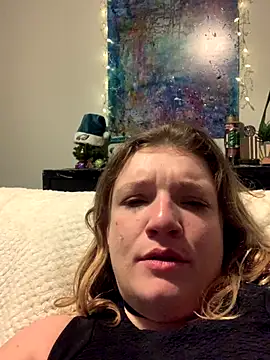 Snapshot of Seturselfonfire chatting on November 27, 2025, 6:04 am Seturselfonfire online show from November 27, 2025, 6:04 am