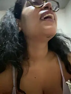 miiabrown18 online show from April 12, 2026, 6:40 am