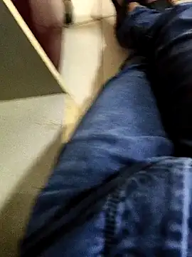 123Imranshaik123 online show from March 15, 2026, 3:34 am