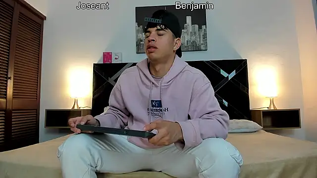 iammariano online show from March 24, 2026, 3:22 am