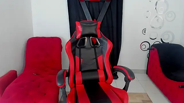 Skarleth Latin online show from October 1, 2025, 12:33 pm