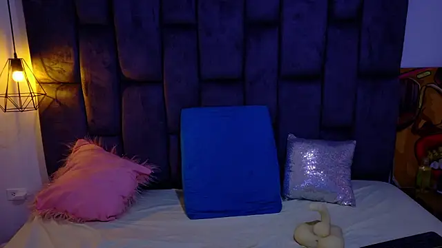 big bearr online show from October 22, 2025, 10:20 pm