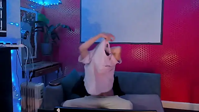 masc4mask uk online show from November 20, 2025, 2:45 am