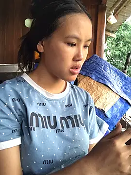 Mai lovely online show from October 12, 2025, 1:59 am