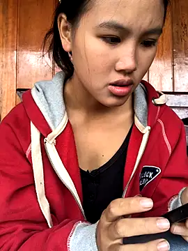 Mai lovely online show from October 29, 2025, 4:04 am