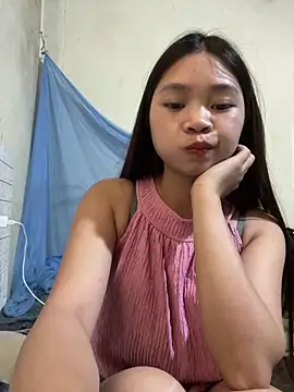 Snapshot of Mayy1 chatting on April 22, 2026, 2:14 am Mayy1 online show from April 22, 2026, 2:14 am