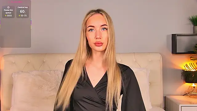 Snapshot of MaryDavies chatting on February 2, 2026, 6:56 am MaryDavies online show from February 2, 2026, 6:56 am