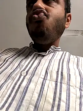 Snapshot of SilentTerr chatting on February 20, 2026, 8:05 am SilentTerr online show from February 20, 2026, 8:05 am