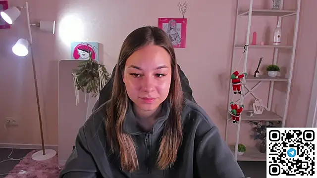 Al1ice Moures online show from January 10, 2026, 1:18 am