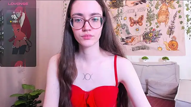 bellacatlovesmeat online show from November 7, 2025, 5:02 pm