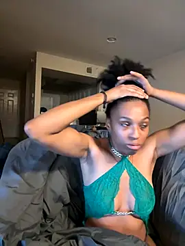 YeahhhitsBreezy online show from September 29, 2025, 4:06 am