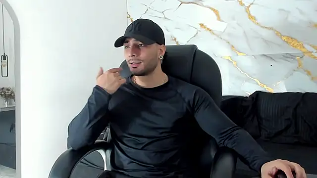 Miike Stone1 online show from October 24, 2025, 1:18 pm