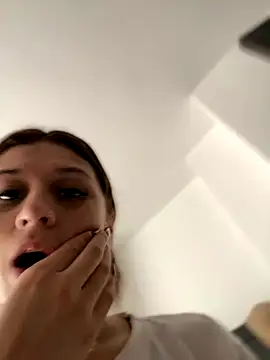 aliisonn   parker26 online show from September 23, 2025, 7:06 pm