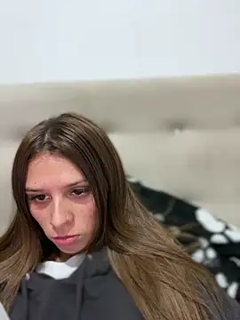 aliisonn   parker26 online show from October 1, 2025, 3:23 am