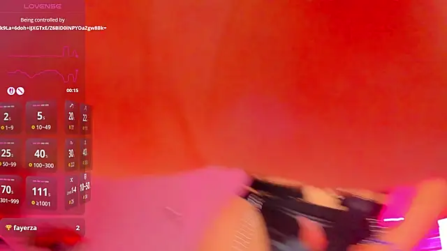 TiaBelle online show from October 31, 2025, 4:19 pm