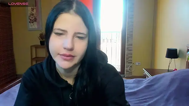 Malibu J online show from October 22, 2025, 7:19 am