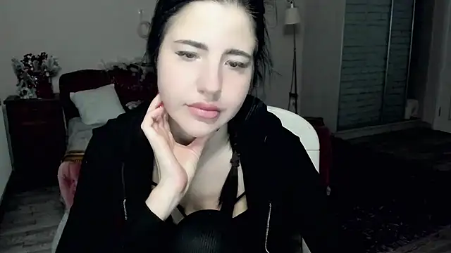 Malibu J online show from January 6, 2026, 8:56 pm