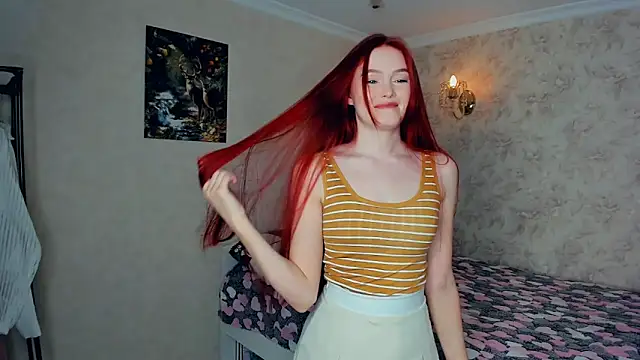 Red FoxGirl online show from October 3, 2025, 4:59 pm