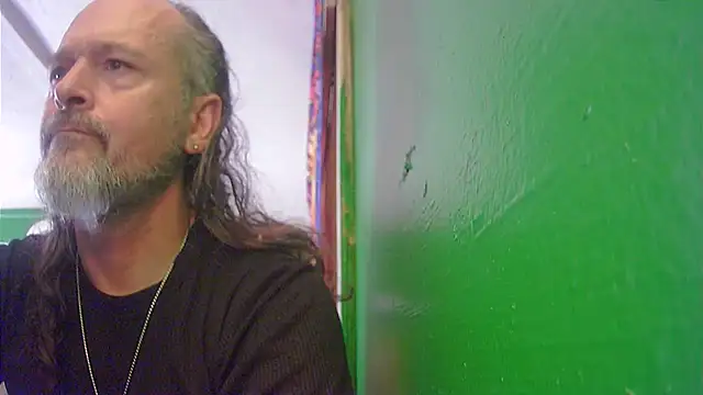 HippieDad333 online show from September 26, 2025, 6:01 pm