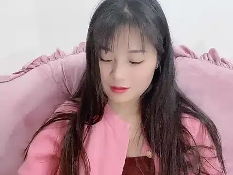 Lie liee online show from December 4, 2025, 1:31 pm