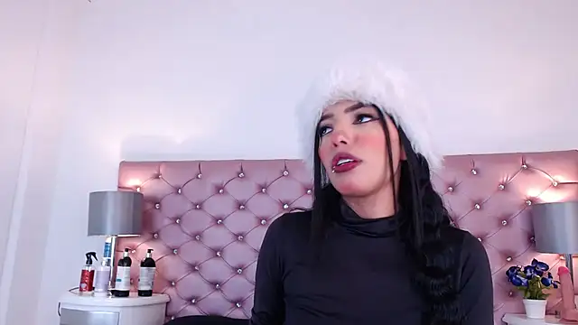 Liv20  online show from October 9, 2025, 3:26 am