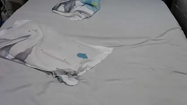 Chocolate Sin  online show from October 18, 2025, 1:08 am