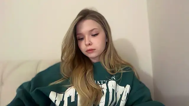 CandysRose online show from January 14, 2026, 8:03 pm