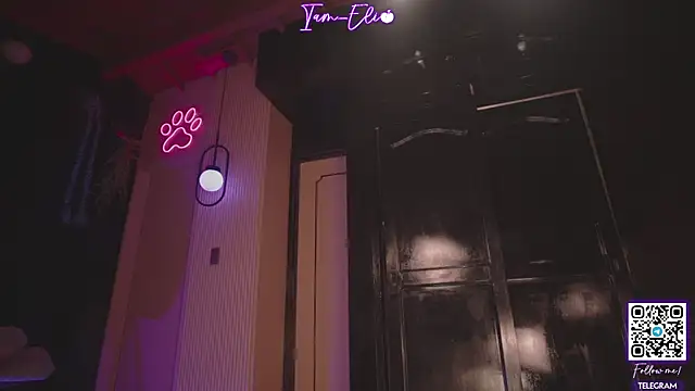 Iam elii1 online show from April 14, 2026, 11:44 pm