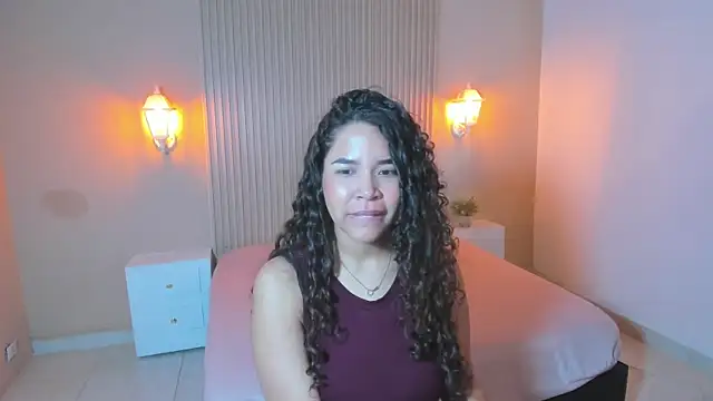 AshlyViper9 online show from October 27, 2025, 11:58 am