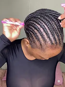 Bellabootie online show from February 13, 2026, 7:37 am