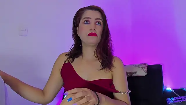 naty hot4uu online show from February 6, 2026, 12:19 pm