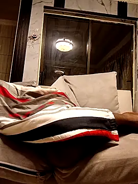 EscortedBankrupt online show from December 19, 2025, 1:34 am