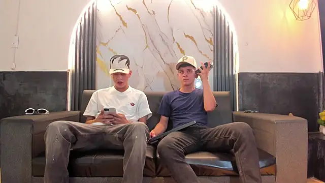 liam coleman25 online show from March 13, 2026, 4:52 am