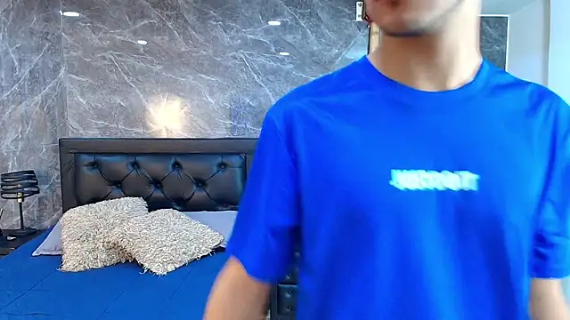 Axel Draven online show from April 9, 2026, 12:10 pm