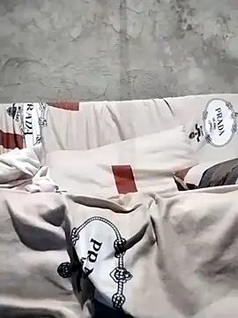 Ella marie14 online show from February 5, 2026, 11:31 pm