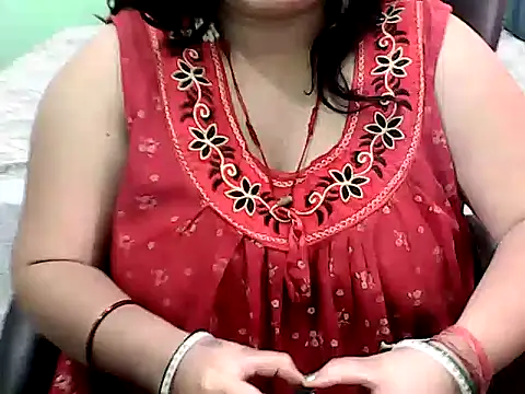 BABITA KUMARII online show from June 7, 2026, 5:06 pm