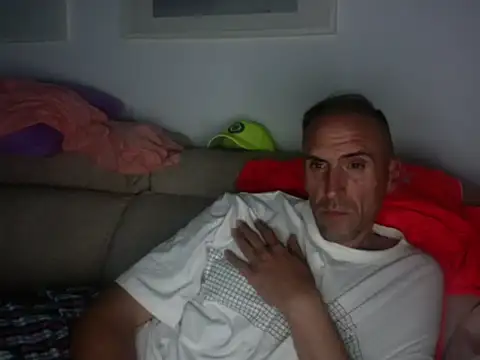 LADYVANESA41 online show from October 29, 2025, 1:52 am