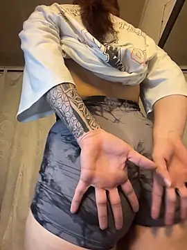 came lia1 online show from March 17, 2026, 3:55 am