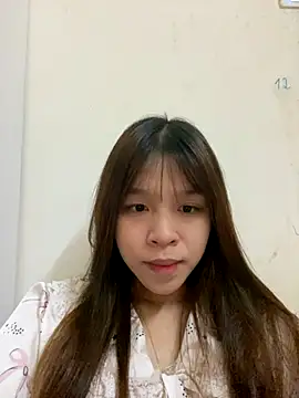 Snapshot of Hanaa07_ chatting on October 8, 2025, 10:35 am Hanaa07 online show from October 8, 2025, 10:35 am