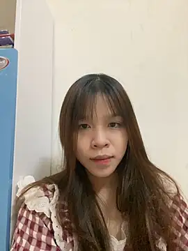 Snapshot of Hanaa07_ chatting on October 15, 2025, 12:33 am Hanaa07 online show from October 15, 2025, 12:33 am