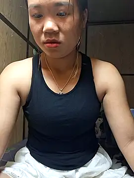 kimchi-zz online show from October 22, 2025, 2:34 am