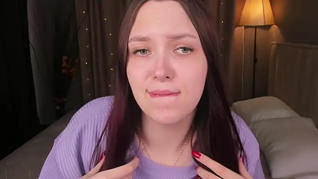 Monica  Queen online show from April 14, 2026, 5:24 am